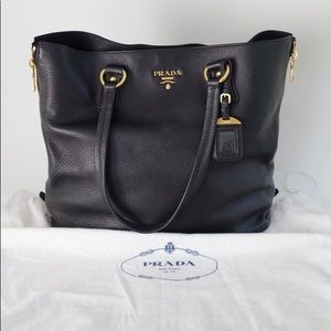 Side Zip Shopper Vitello Daino Large Tote